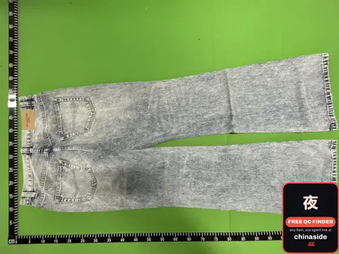Flared Jeans