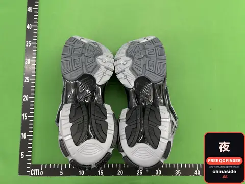 Runner 7.0 Sneakers