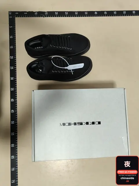 Black Sneakers