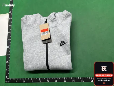 Nike Zip Hoodie