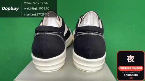 Vans Slip-On Sneakers