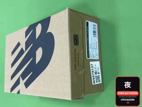 New Balance 991 Sneakers