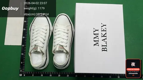 Retro Trendy Thick Sole Canvas Shoes