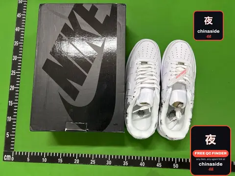Collaboration Sneakers