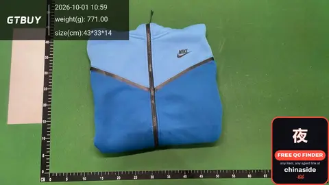 Nike Zip Hoodie