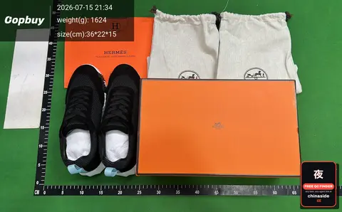Round Toe Casual Shoes