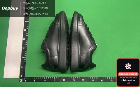 Black Sneakers