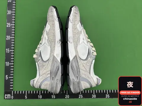 Salomon Sneakers