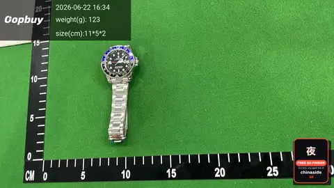 Four-Pin Mechanical Watch