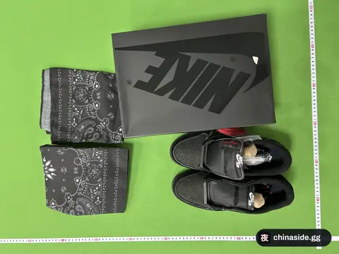Nike Slip-On Sneakers