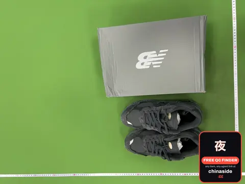 New Balance Sneakers