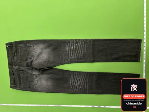 Hediboy Tear-Damaged Slim Jeans