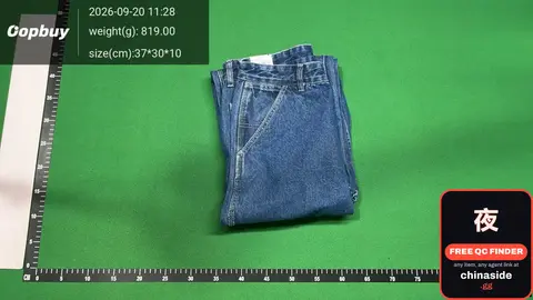 Carhartt Vintage-Washed Denim Jeans