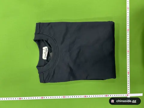 Solid Color Badge Hoodie Pullover