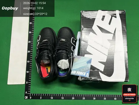 Air Force 1 Low Sneakers