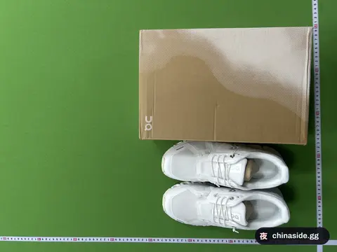 O Running Shoes
