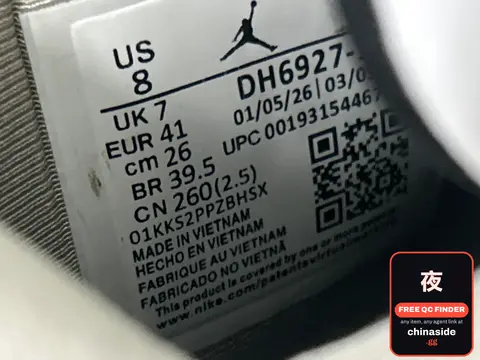 Versatile Comfortable Basketball Sneakers