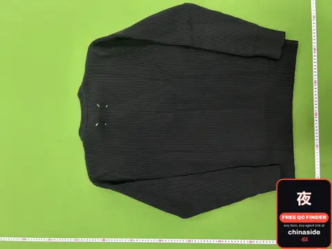 Cleanfit Black Crew-Neck Wool-Blend Knit Sweater