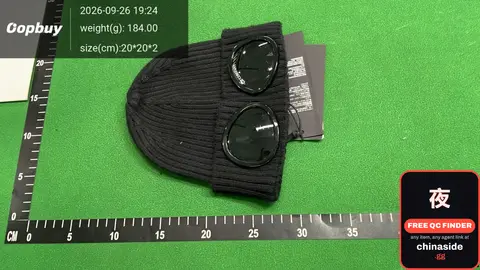 Sunglasses with Black Knit Case
