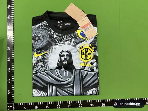 Joker Print T-Shirt
