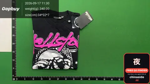 Custro Graphic T-Shirt
