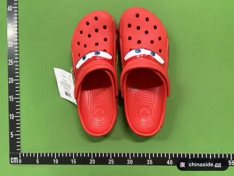Crocs Classic Clog