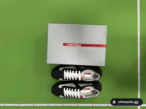 Fashionable Sneakers