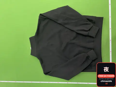 Black Sweatshirt