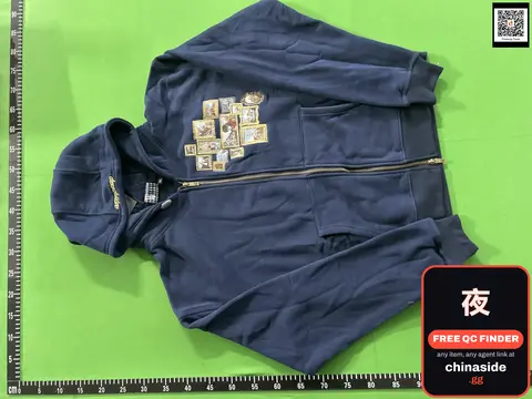 Der Multi Label Zip Hoodie
