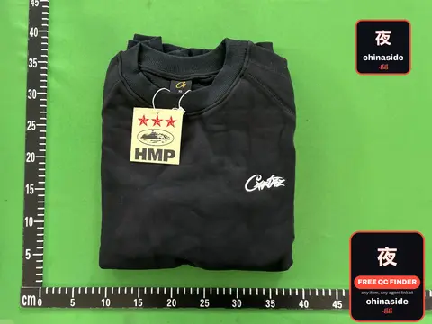 Round-Neck Sweatshirt