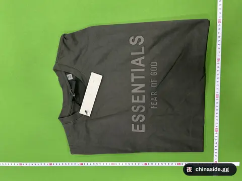 3D Silicone Letter Print T-Shirt