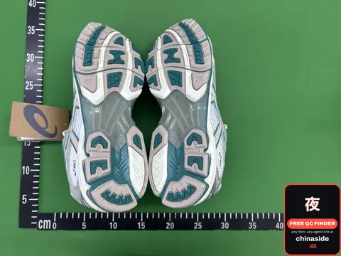Gel-Nimbus 10.1 Running Shoes