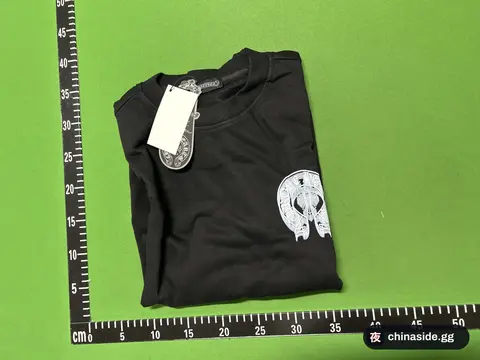 Loose Fit Long Sleeve Pullover