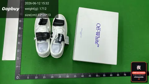 White Low-top Leather Sneakers