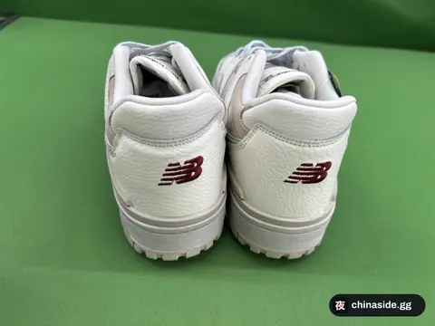 New Balance 550