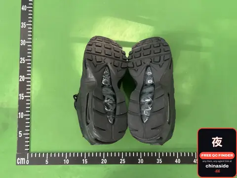 Black Sneakers