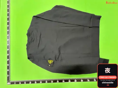 Black Sweatshirt
