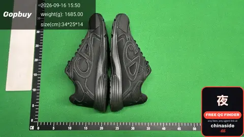 Black Sneakers