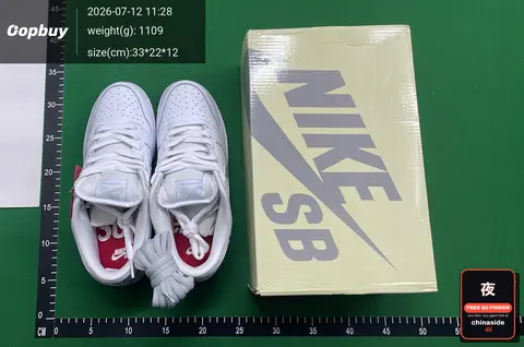 Low-top Canvas Sneakers