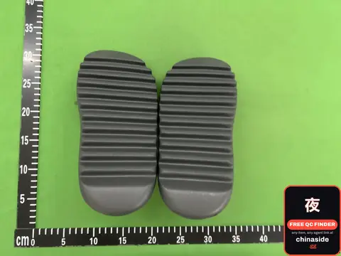 Slide Foam Runner Slippers