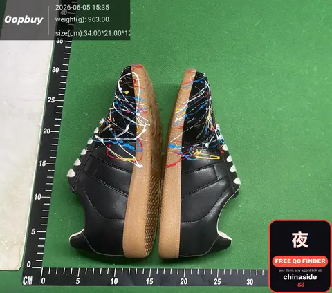 Black Sneakers