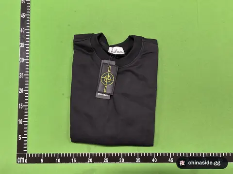 Solid Color Badge Hoodie Pullover