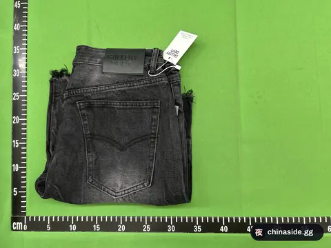 Side Stitching Stripes Shorts