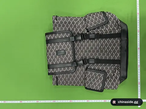 Classic High-Capacity Men’s Backpack