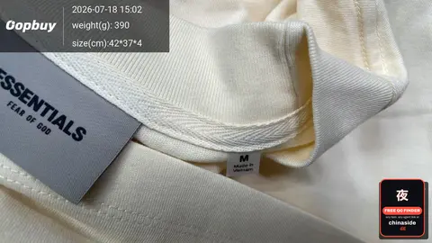 Essentials Long Sleeve Tee