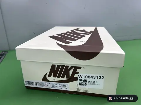Air Jordan 1 Low Sneakers