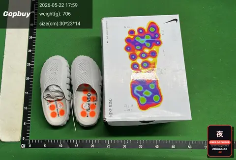 Massage Sole Closed-Toe Slippers