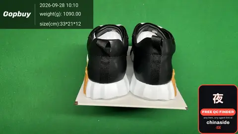 Black Sneakers