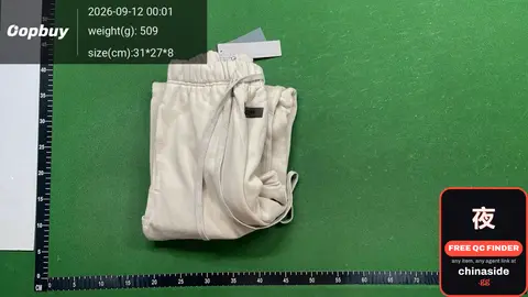 Essential Sub-line Trousers