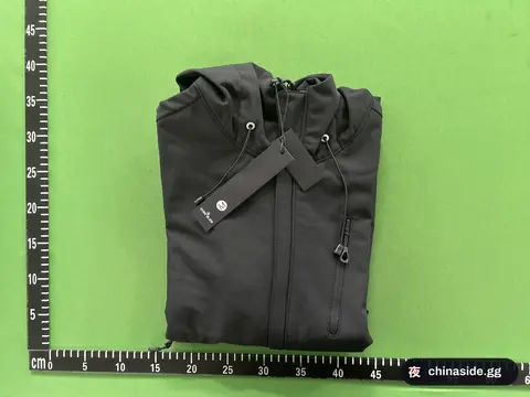 Loose-Fit Windbreaker